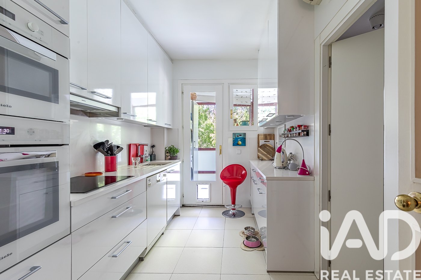 Huoneisto Madrid, Espanja 5 makuuhuonetta, 325 m2 No. 188298