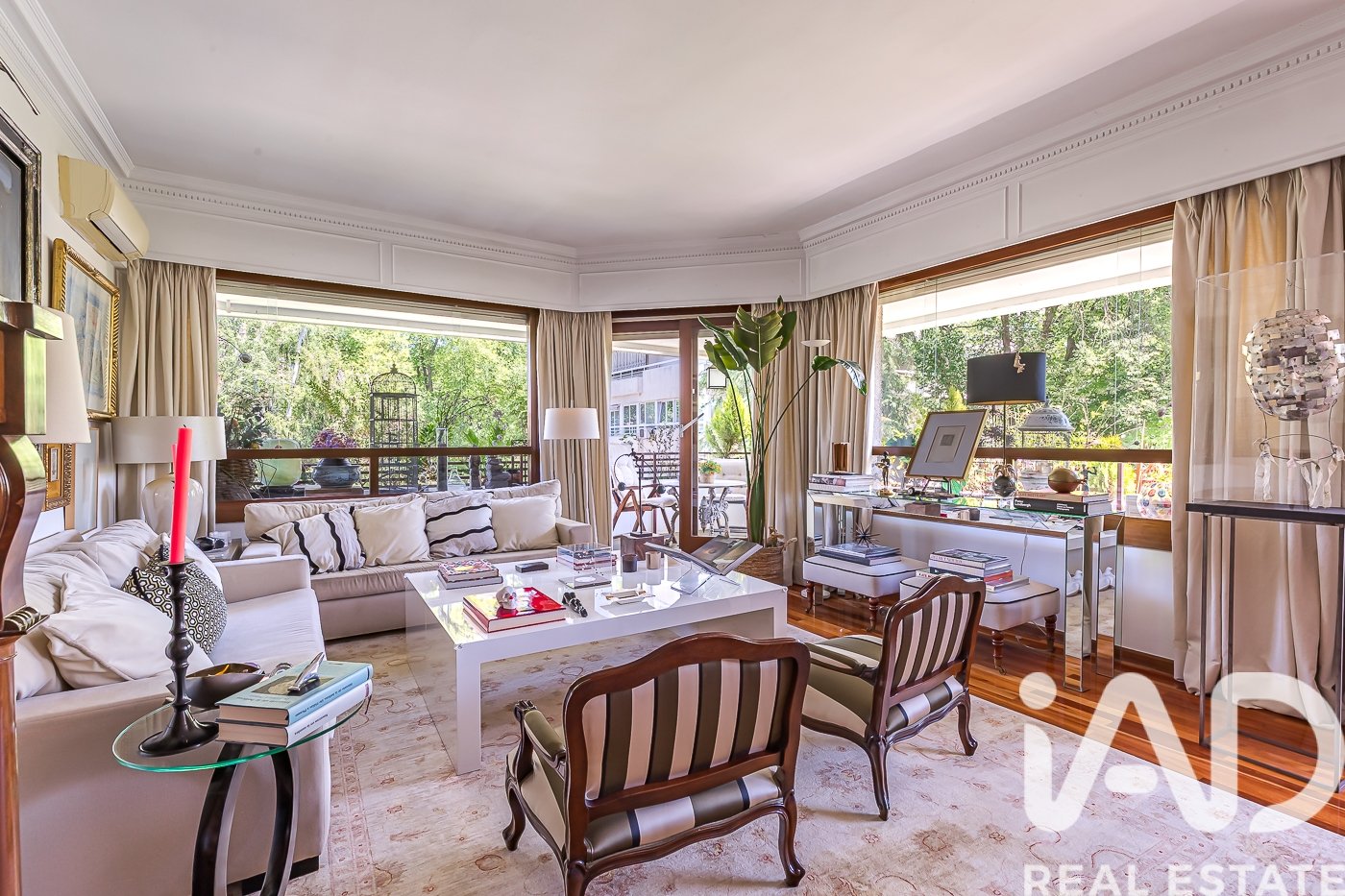 Huoneisto Madrid, Espanja 5 makuuhuonetta, 325 m2 No. 188298