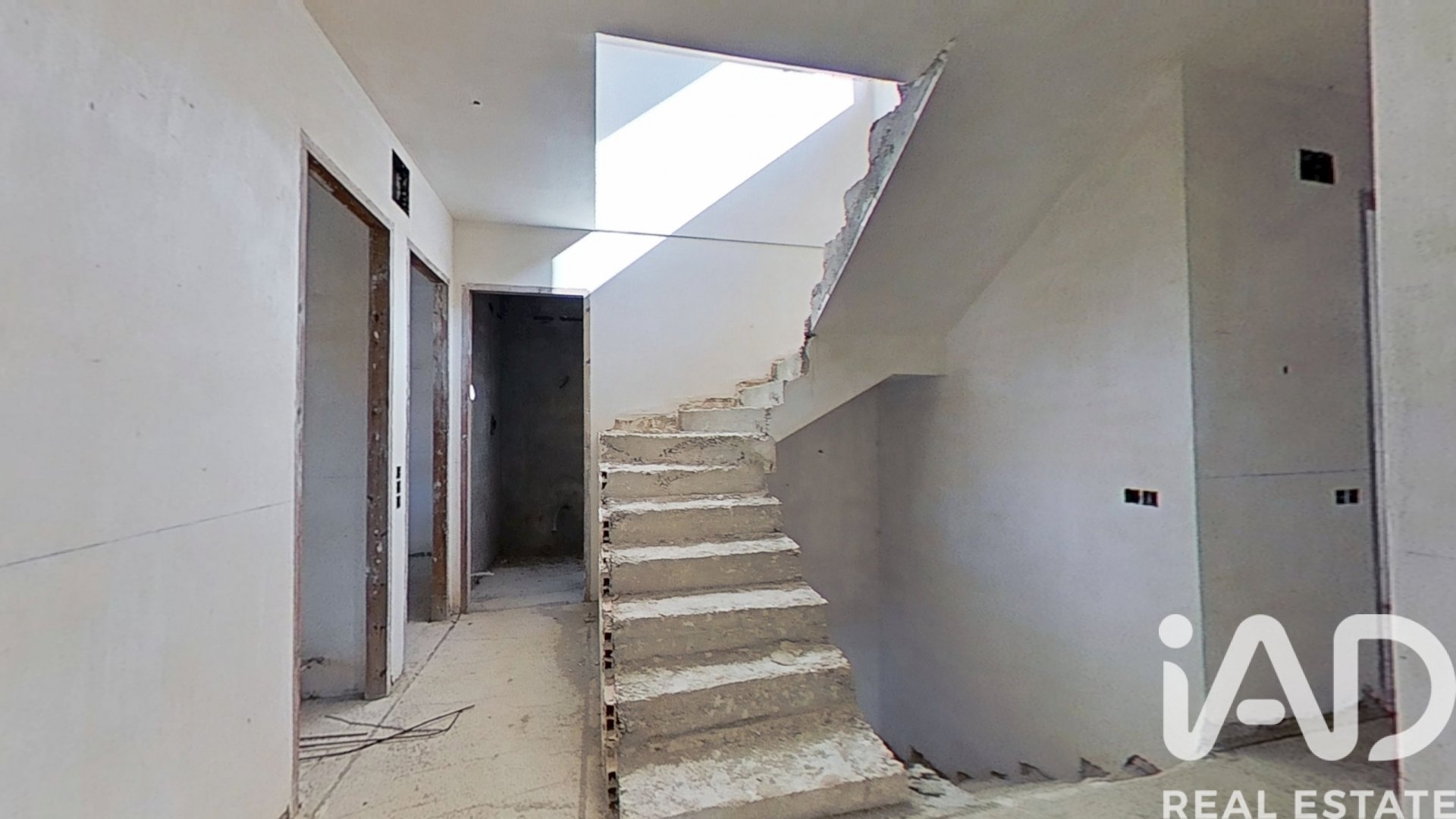 Hus i Bellvei, Tarragona, Spanien 7 sovrum, 320 kvm. Nr. 188302