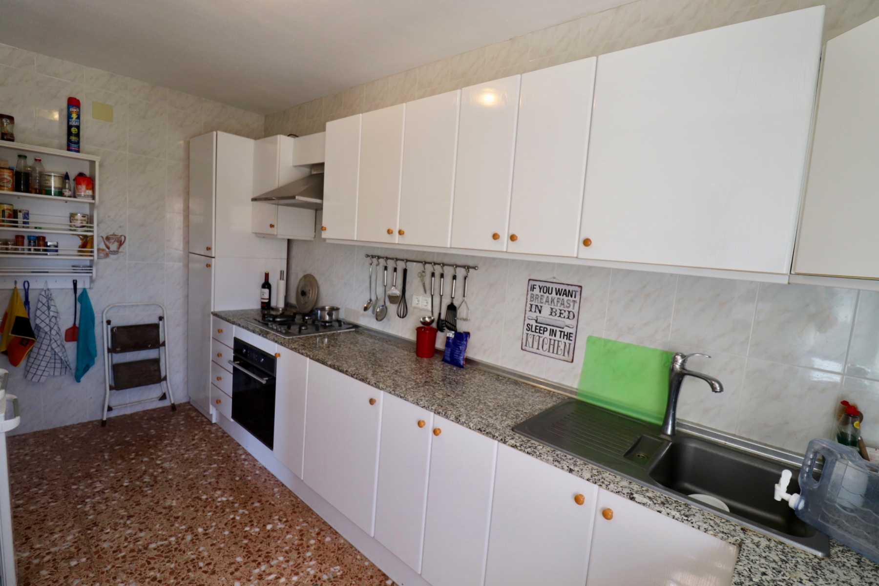 Villa i Alicante, Spanien 7 sovrum, 390 kvm. Nr. 135635
