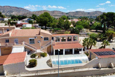Willa w Alicante, Hiszpania 7 sypialni, 390 mkw. nr 135635