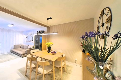 Apartamento en San Pedro del Pinatar, Murcia, España 2 dormitorios, 92 m2 No. 155932