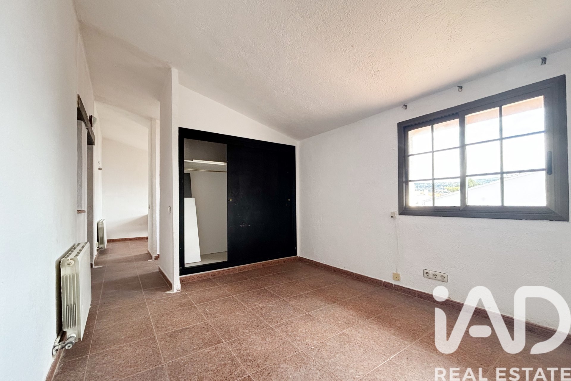 House à Roda de Berà, Tarragona, Espagne 7 chambres, 235 m2 No. 152261