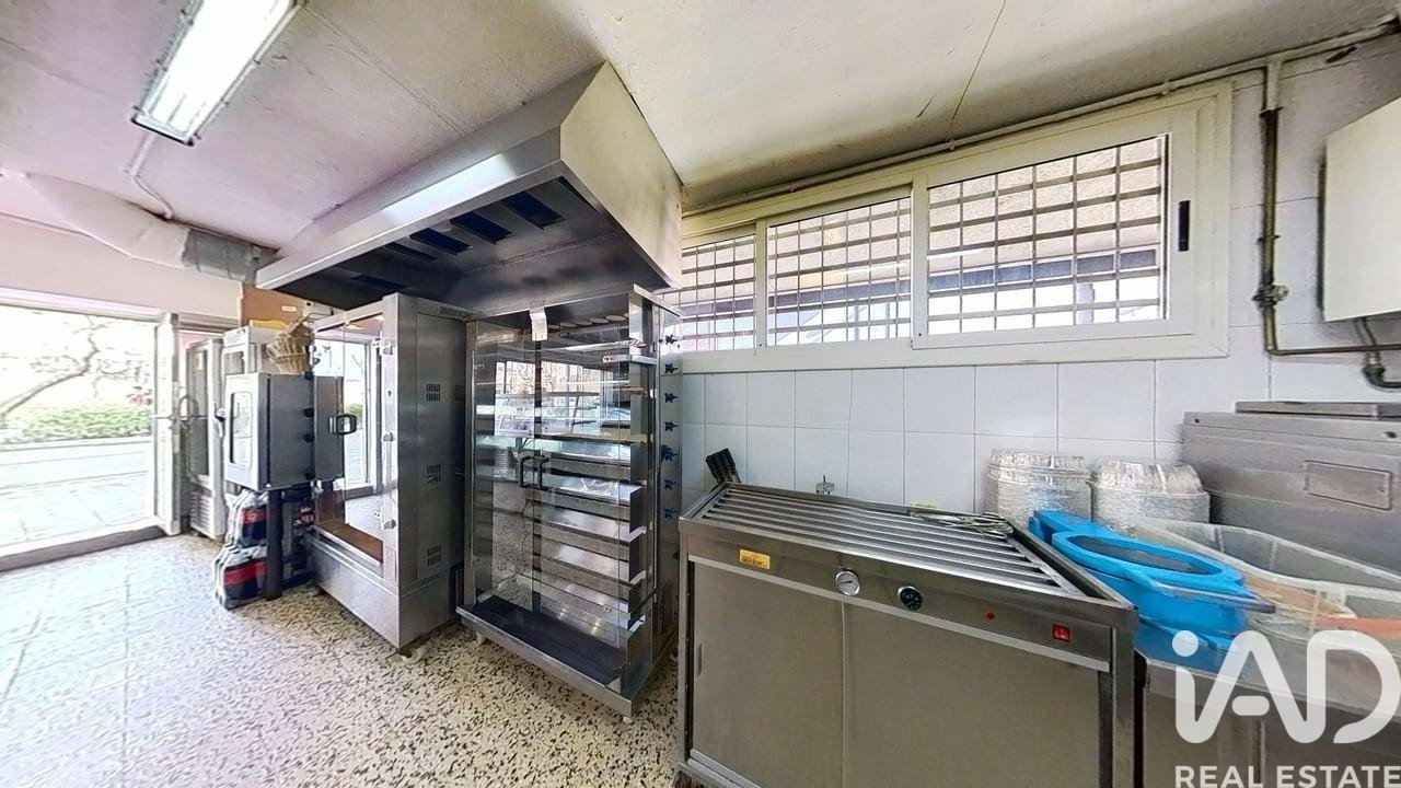 Commercial property in Tarragona, Spain 1 bedroom, 76 sq.m. No. 152259