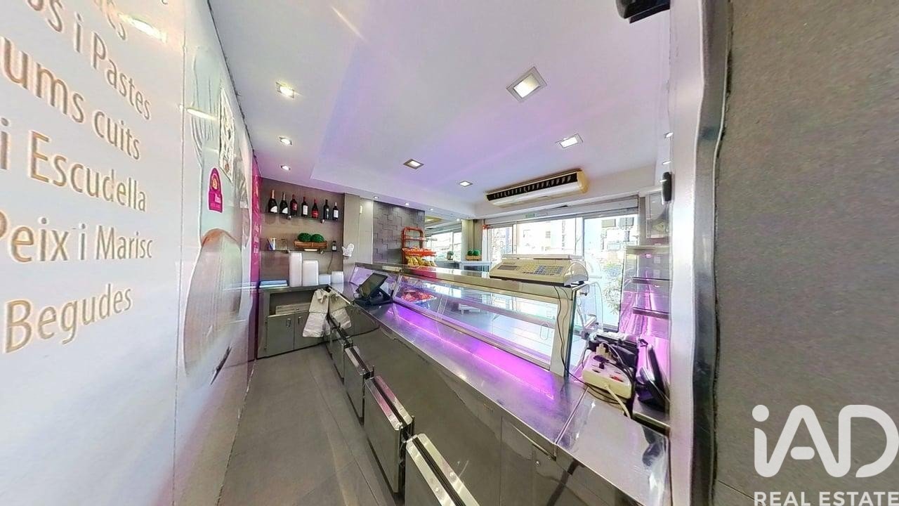 Commercial property in Tarragona, Spain 1 bedroom, 76 sq.m. No. 152259