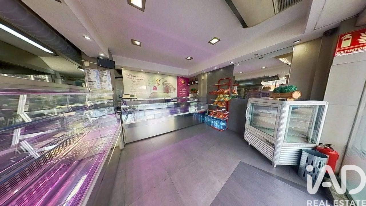 Commercial property in Tarragona, Spain 1 bedroom, 76 sq.m. No. 152259