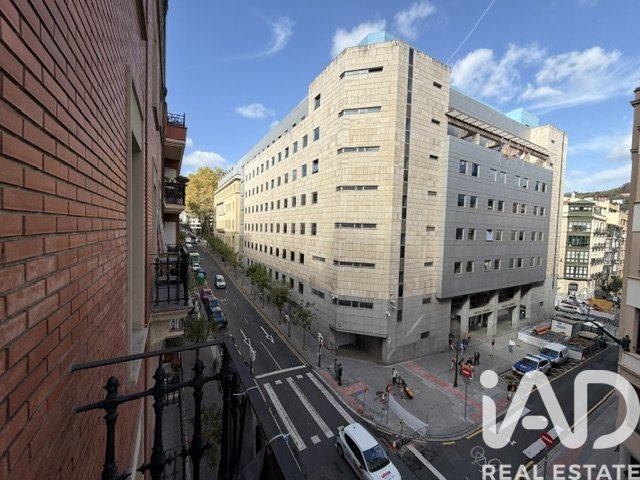 Apartamento en Bilbao, Vizcaya, España 3 dormitorios, 147 m2 No. 152258