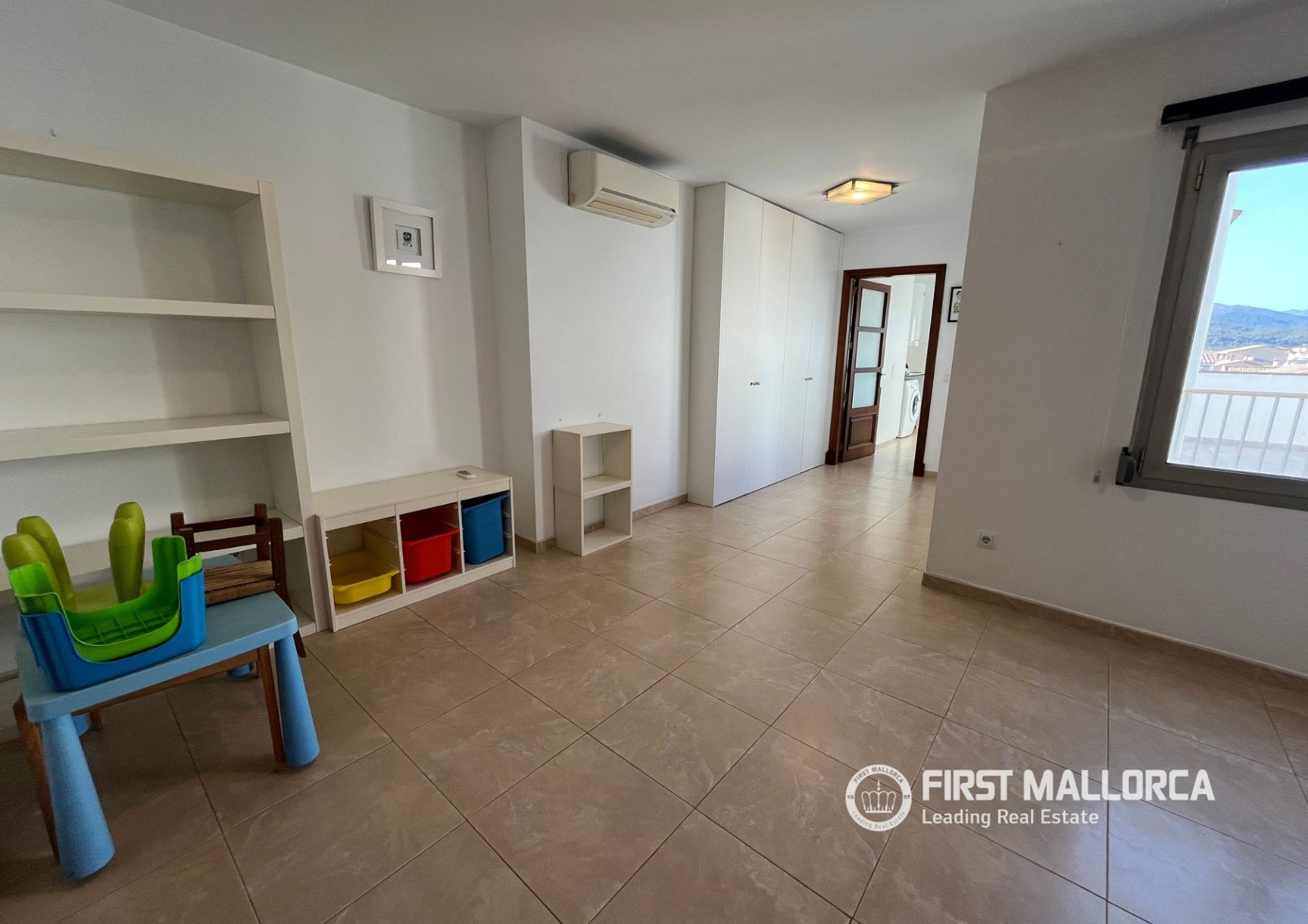 Apartment à Sa Pobla, Mallorca, Espagne 3 chambres, 200 m2 No. 195393