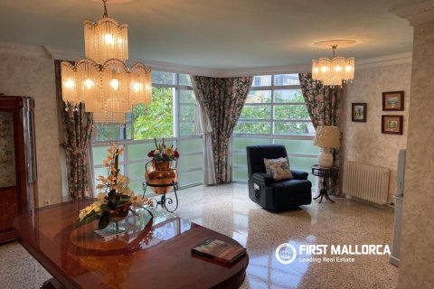 Huoneisto Palma de Majorca, Mallorca, Espanja 5 makuuhuonetta, 139 m2 No. 195391