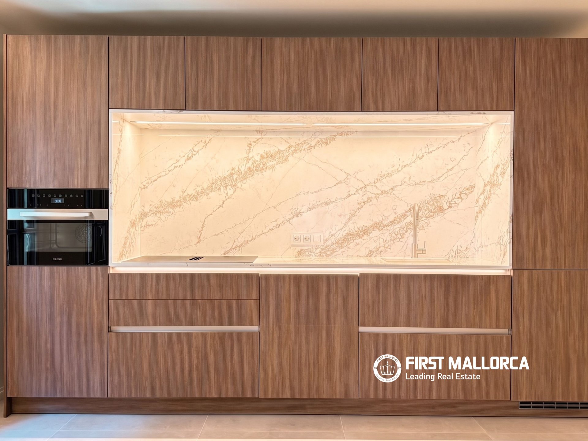 Dzīvoklis Palma de Majorca, Mallorca, Spānijā 3 istabas, 130 m2 Nr. 195392
