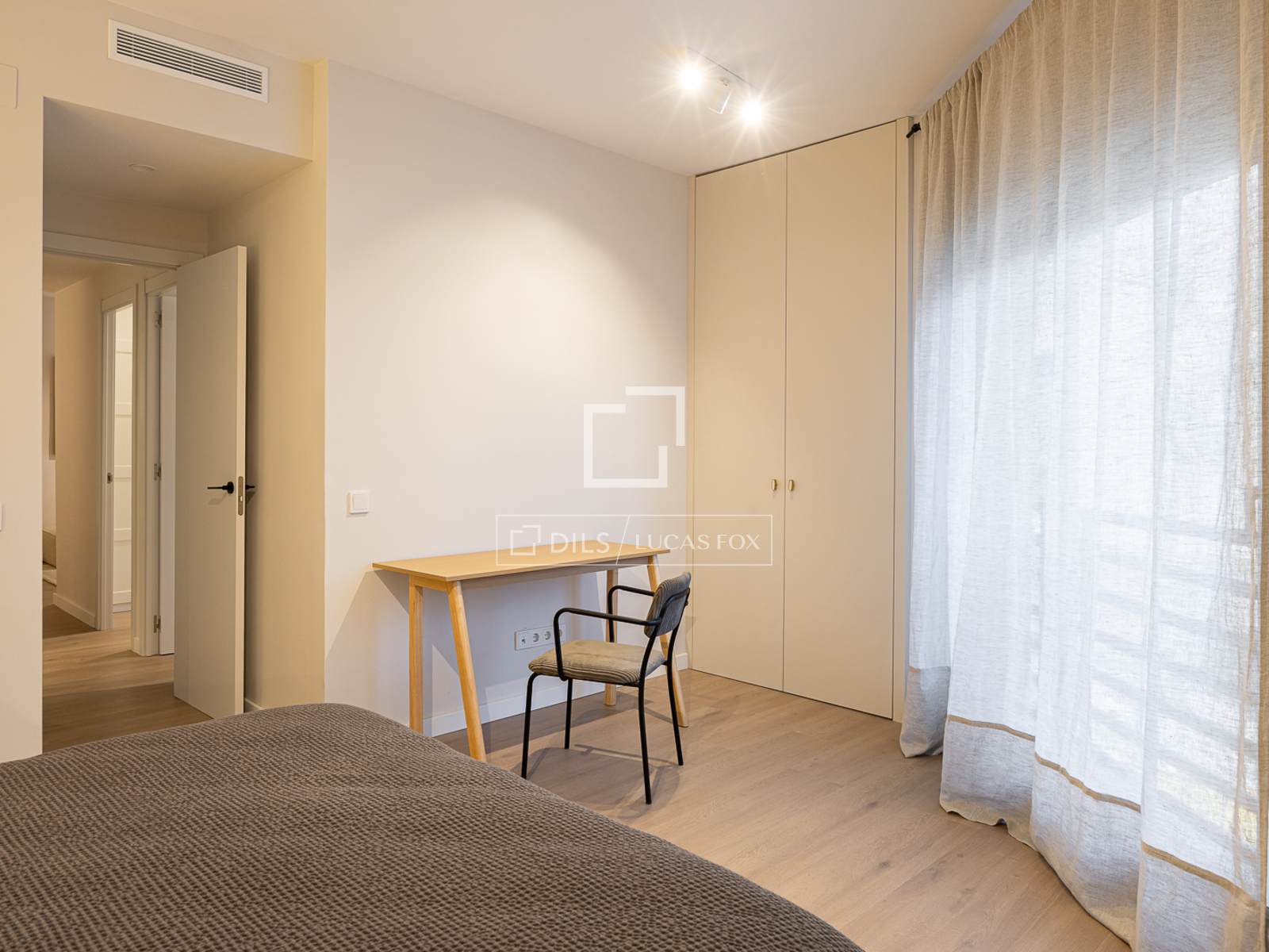 Квартира в Барселона, Испания 3 спальни, 84м2 №150323