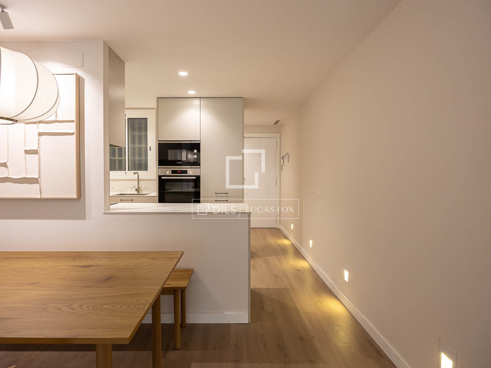 Квартира в Барселона, Испания 3 спальни, 84м2 №150323