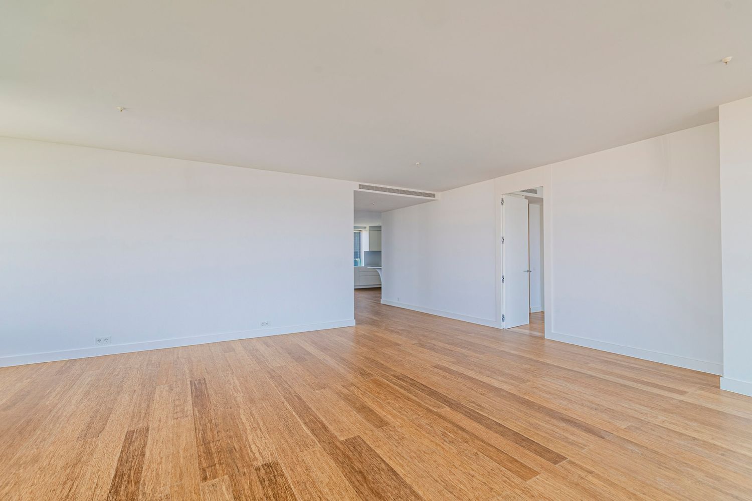 Dzīvoklis Barcelona, Spānijā 3 istabas, 286 m2 Nr. 148876