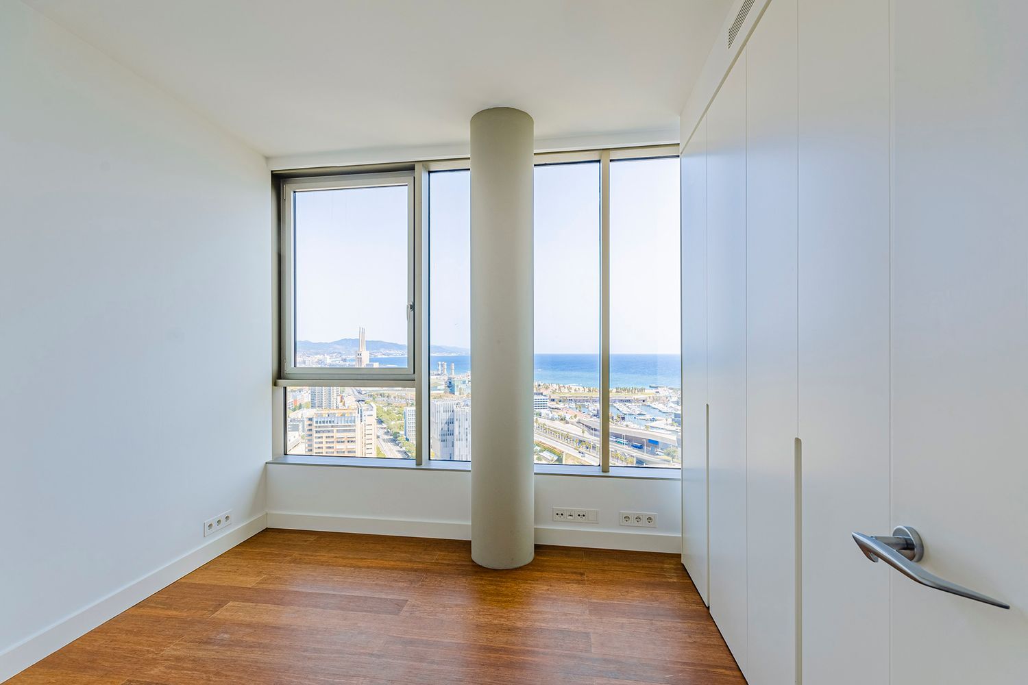 Lägenhet i Barcelona, Spanien 4 sovrum, 378 kvm. Nr. 148875