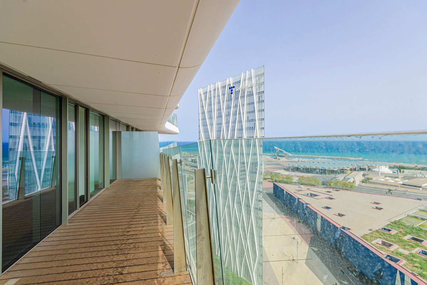 Wohnung in Barcelona, Spanien 4 Schlafzimmer, 386 m2 Nr. 148874