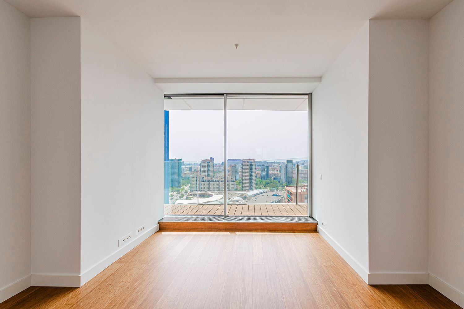 Wohnung in Barcelona, Spanien 4 Schlafzimmer, 386 m2 Nr. 148874