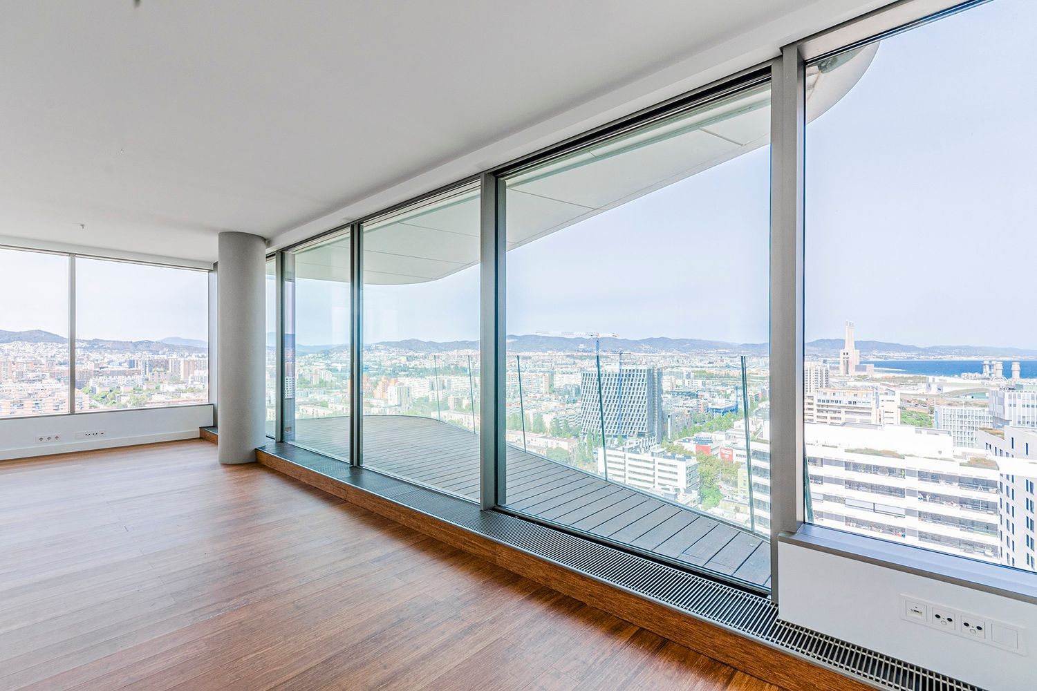 Wohnung in Barcelona, Spanien 4 Schlafzimmer, 386 m2 Nr. 148874
