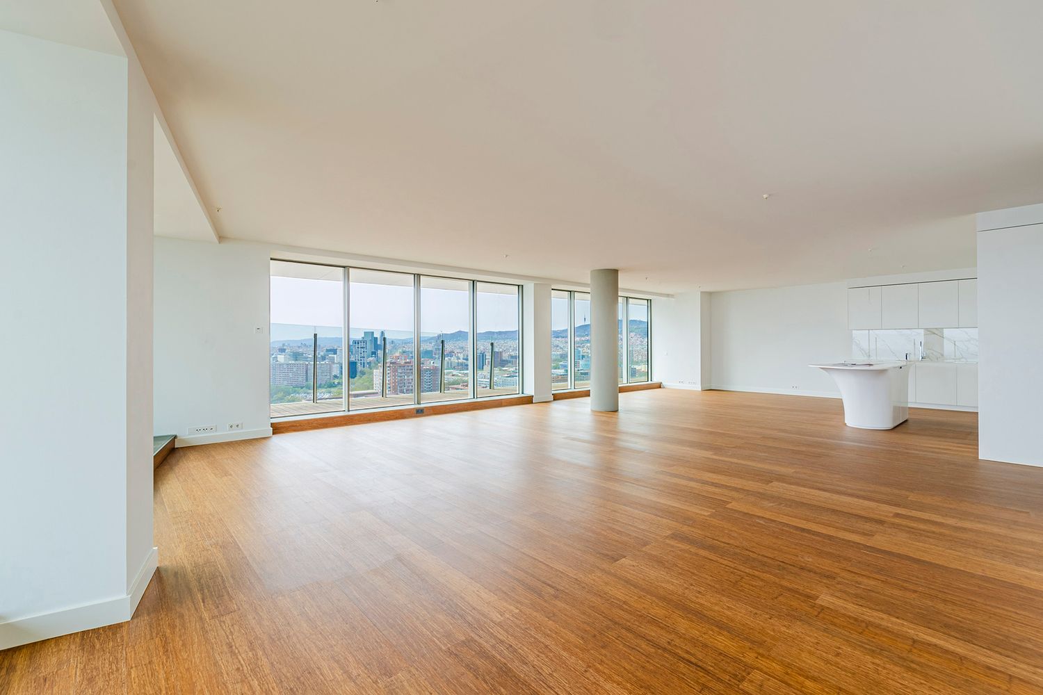 Wohnung in Barcelona, Spanien 4 Schlafzimmer, 386 m2 Nr. 148874