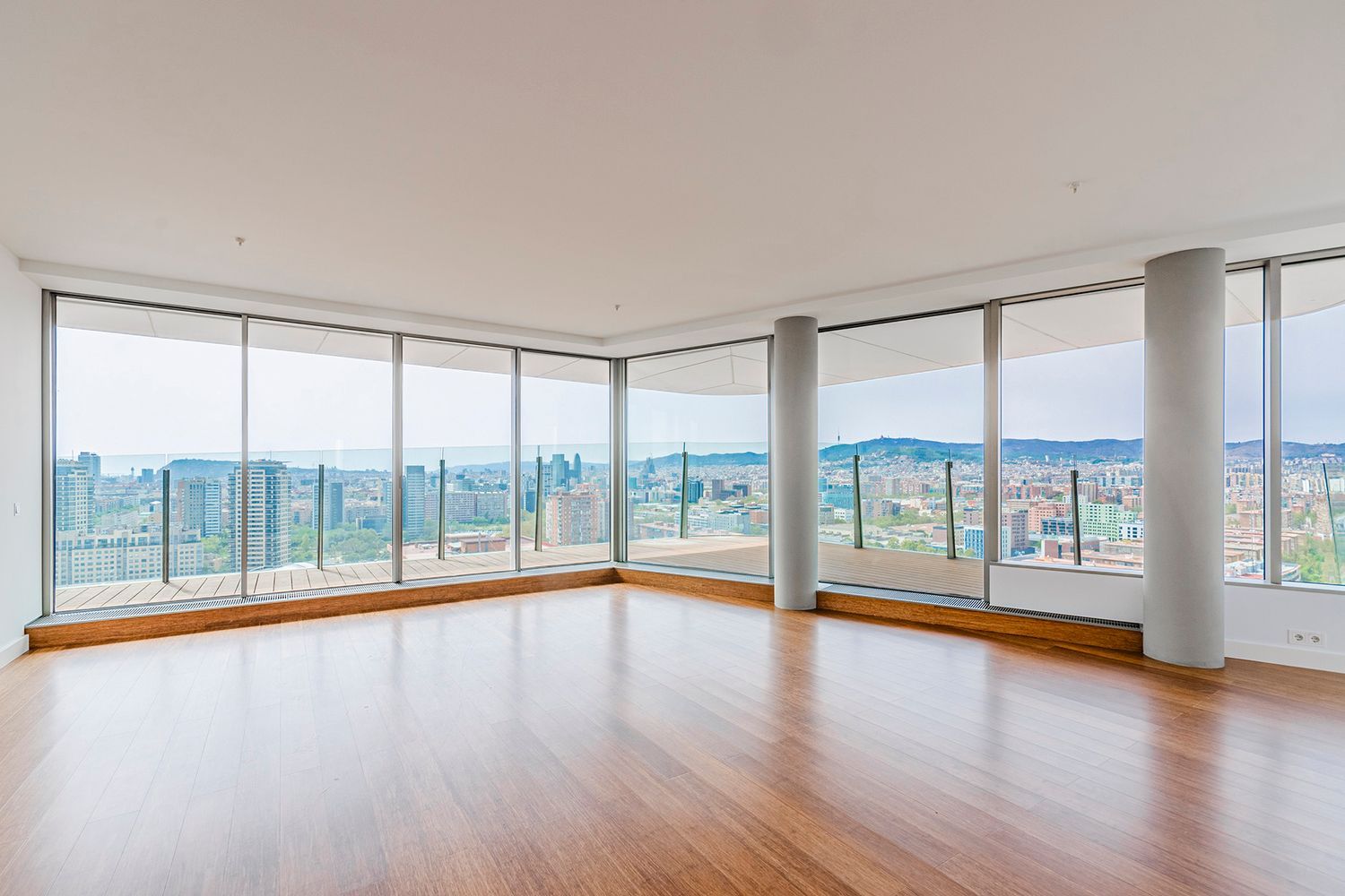 Wohnung in Barcelona, Spanien 4 Schlafzimmer, 386 m2 Nr. 148874