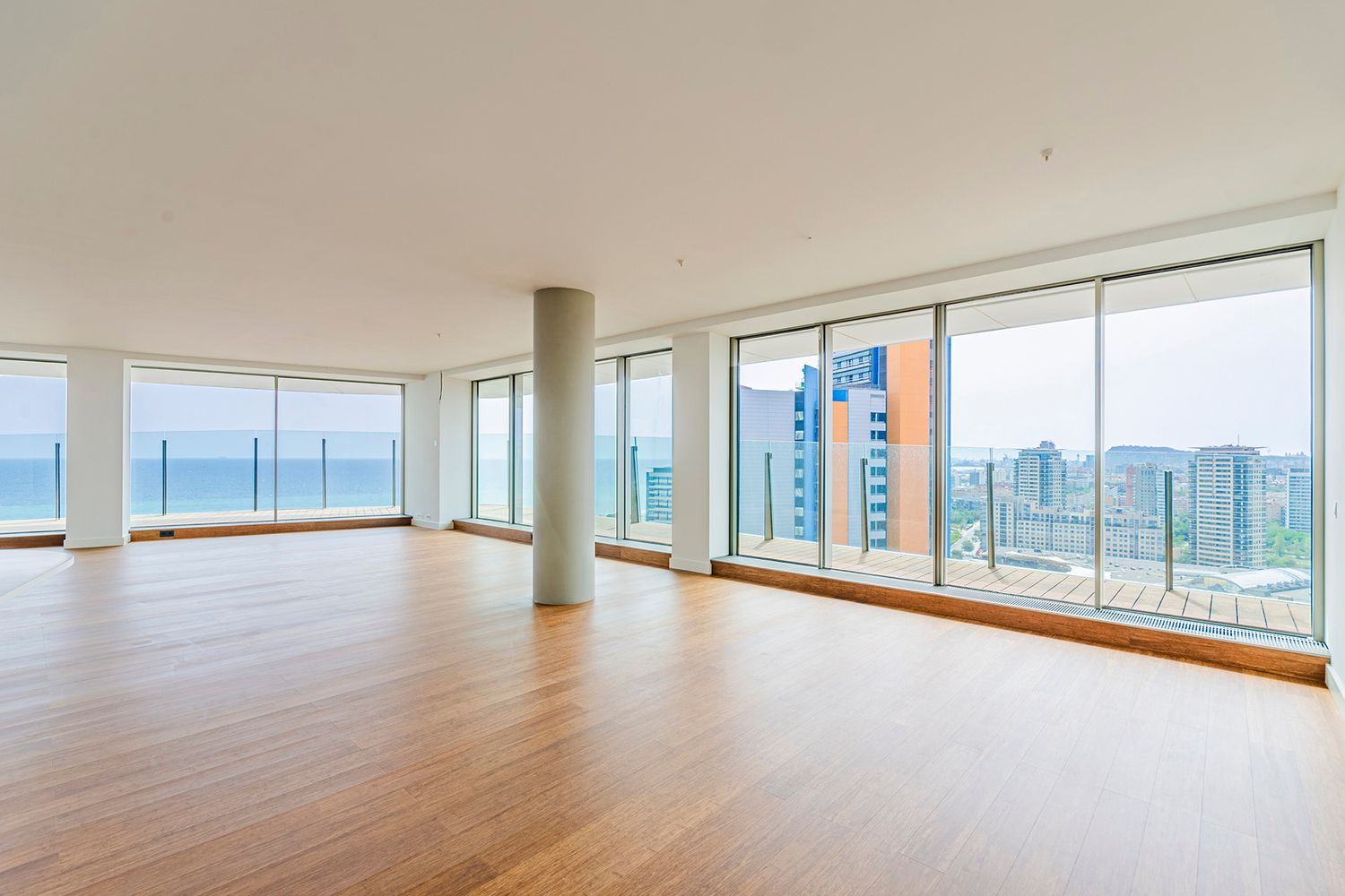 Wohnung in Barcelona, Spanien 4 Schlafzimmer, 386 m2 Nr. 148874