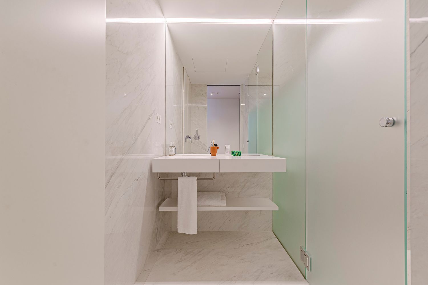 Huoneisto Barcelona, Espanja 3 makuuhuonetta, 284 m2 No. 148878