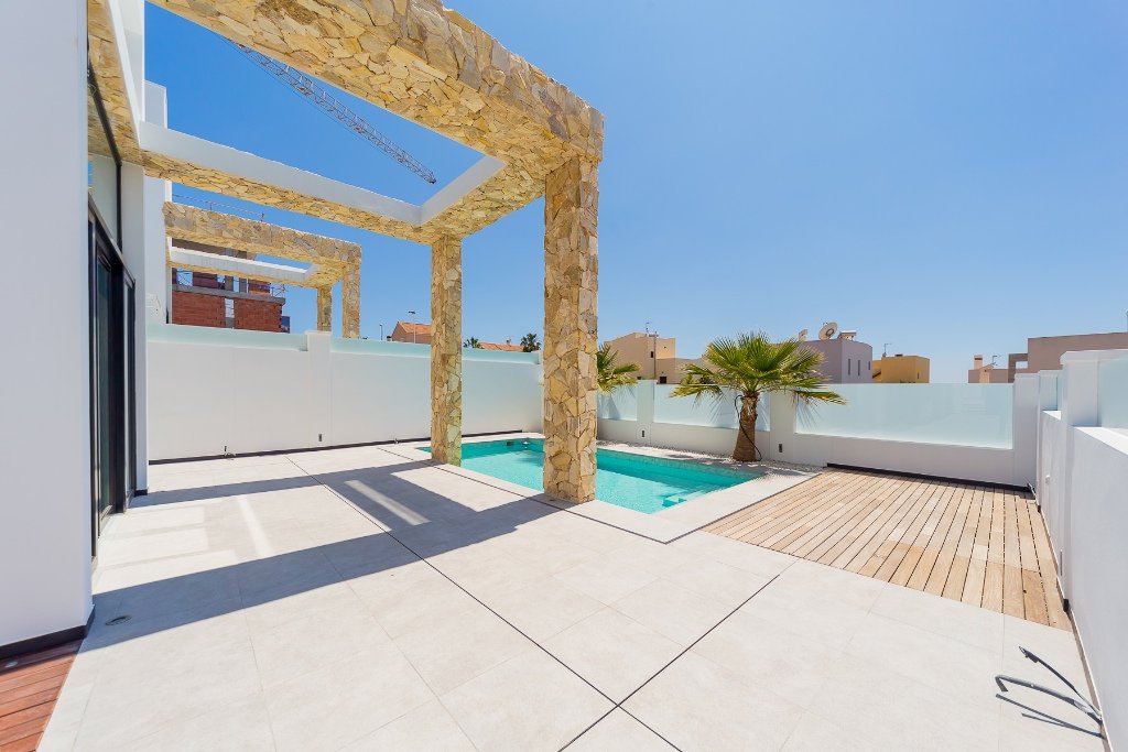 Villa a La Mata, Alicante, Spagna 4 camere da letto, 127 mq. N° 144697