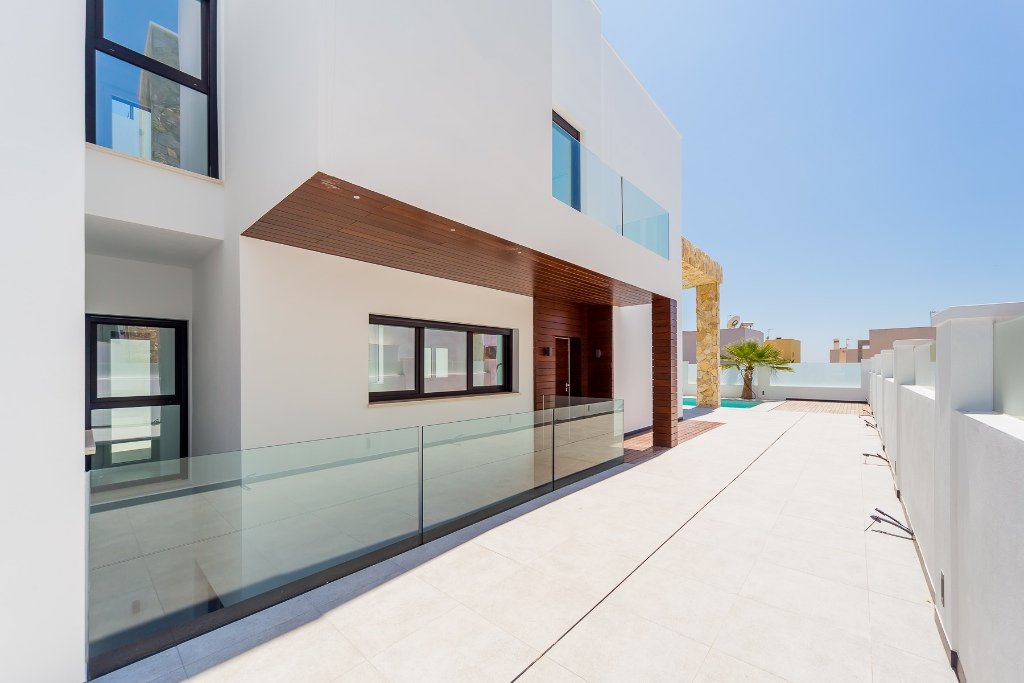 Villa a La Mata, Alicante, Spagna 4 camere da letto, 127 mq. N° 144697