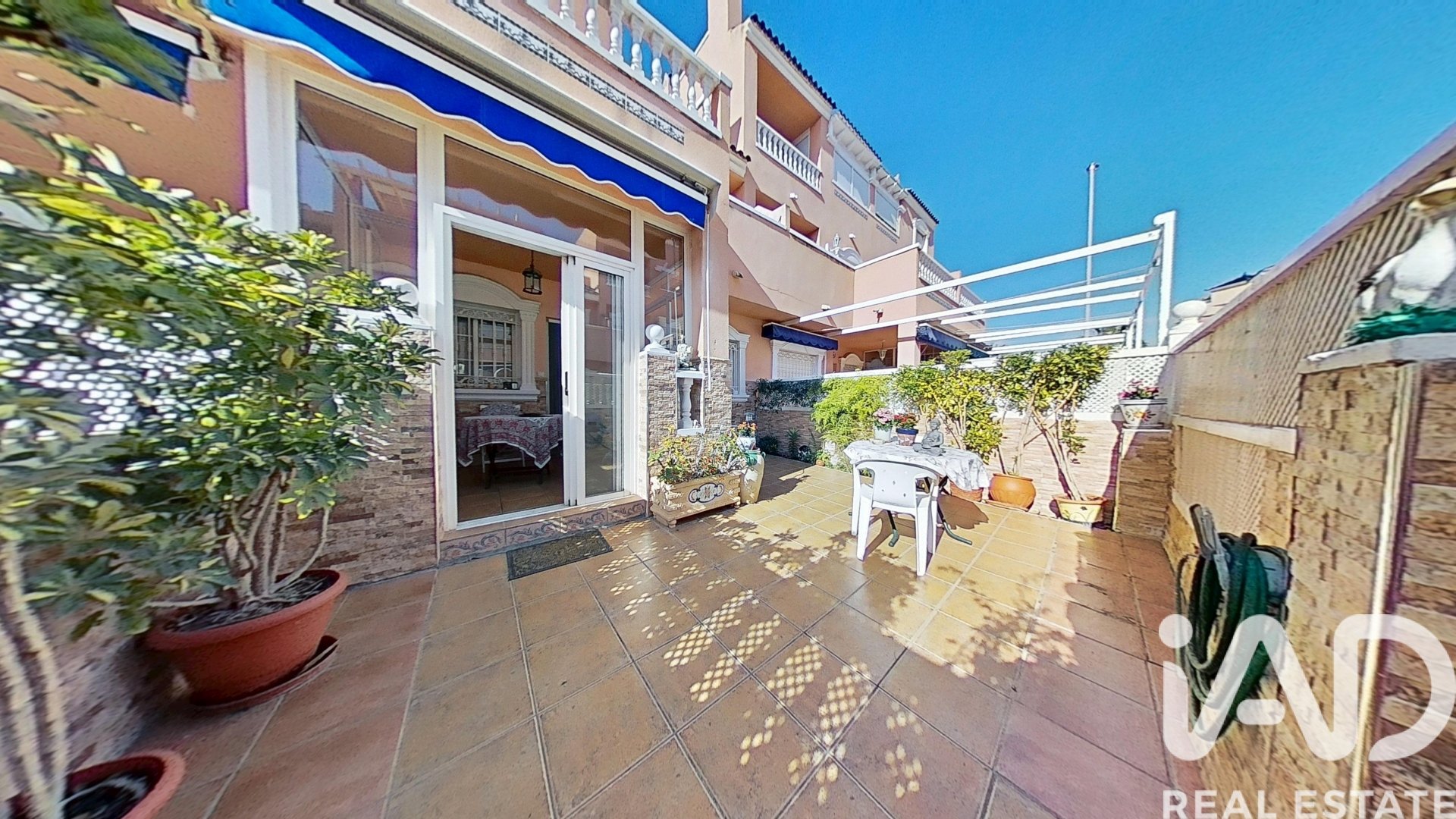 Radhus i Santa Pola, Alicante, Spanien 3 sovrum, 85 kvm. Nr. 152363
