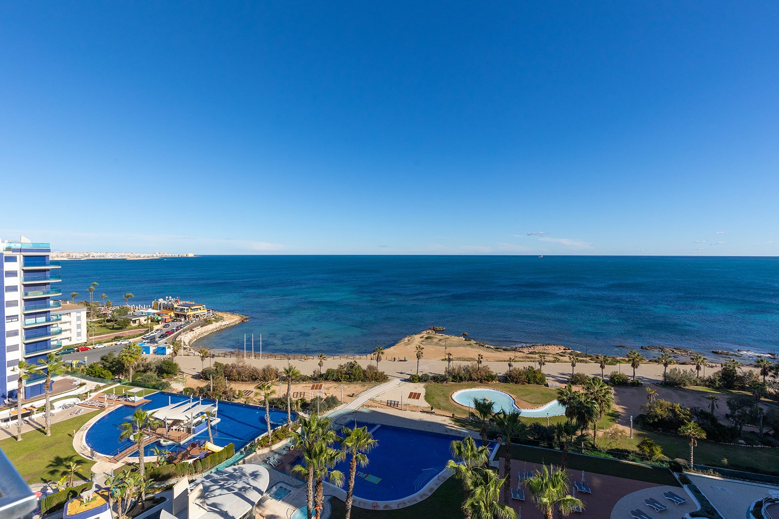 Wohnung in Punta Prima, Alicante, Spanien 2 Schlafzimmer, 175 m2 Nr. 147840