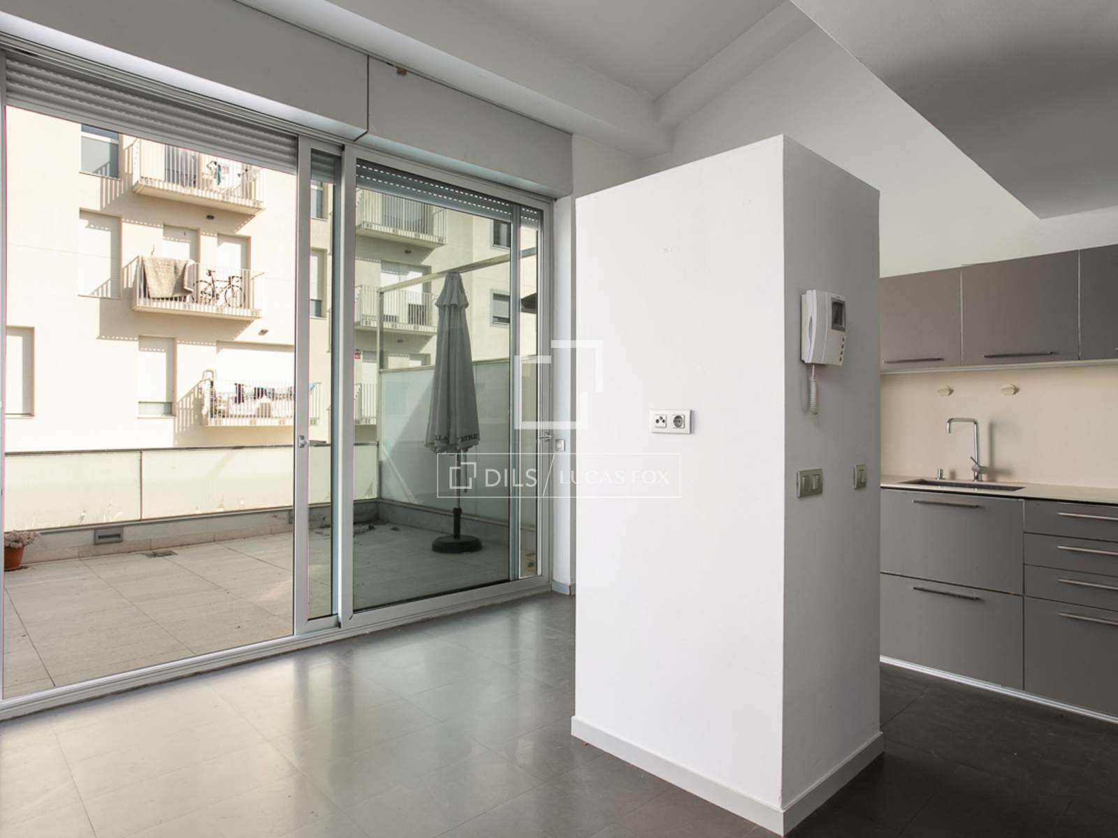 Wohnung in Barcelona, Spanien 2 Schlafzimmer, 69 m2 Nr. 192613