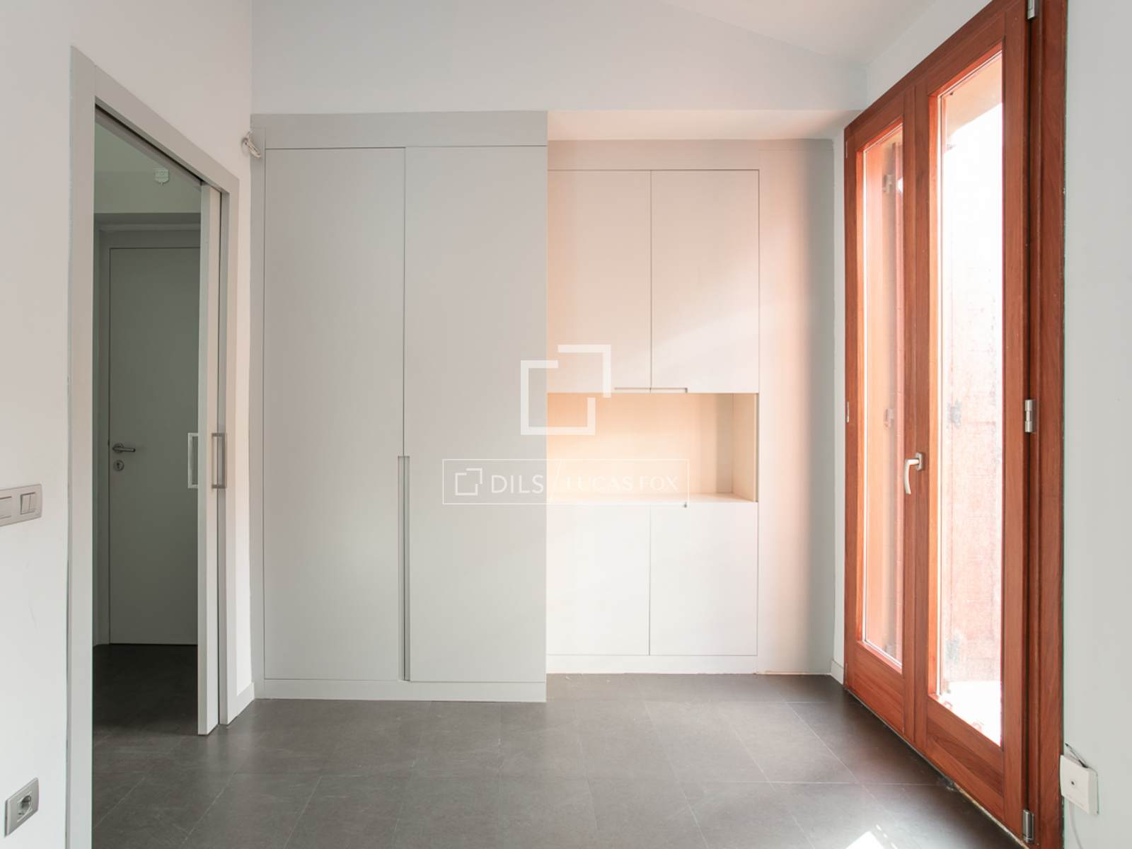 Wohnung in Barcelona, Spanien 2 Schlafzimmer, 69 m2 Nr. 192613
