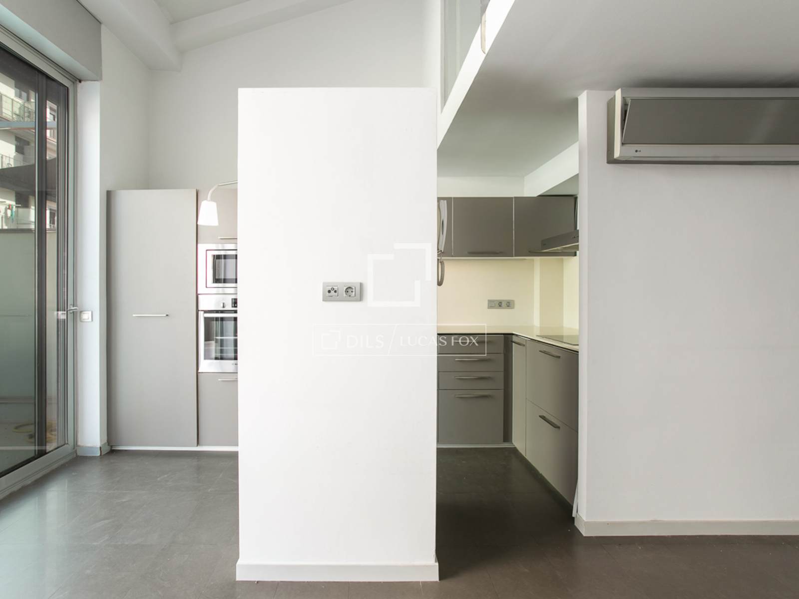 Wohnung in Barcelona, Spanien 2 Schlafzimmer, 69 m2 Nr. 192613