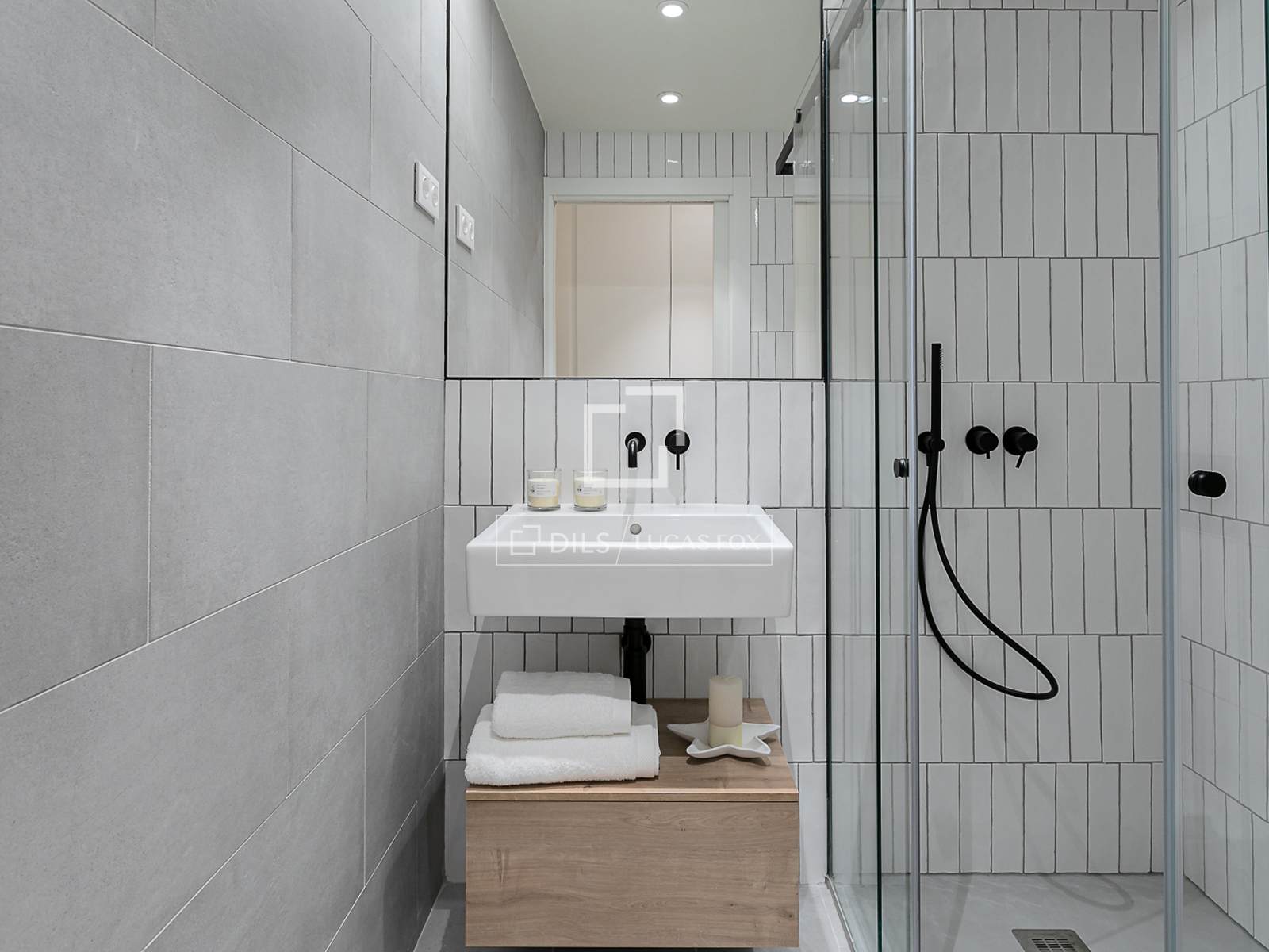 Penthouse w Barcelona, Hiszpania 2 sypialnie, 57 mkw. nr 192612