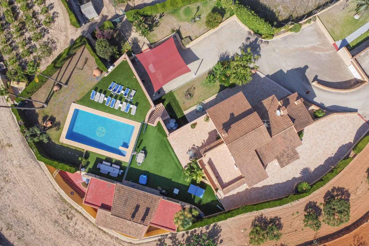 Villa a Benissa, Alicante, Spagna 8 camere da letto, 696 mq. N° 149023