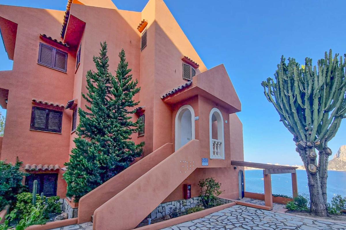 Townhouse in Calpe, Alicante, Spain 3 bedrooms, 113 sq.m. No. 149026
