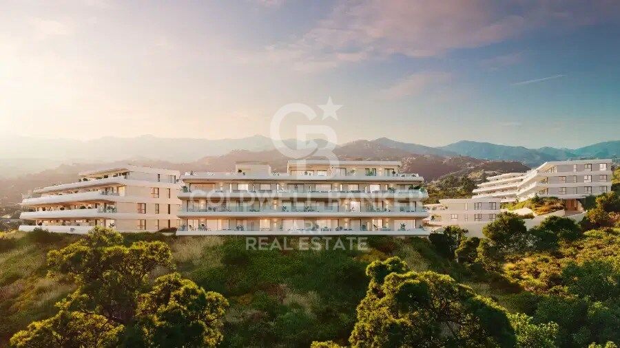 Appartamento a Estepona, Malaga, Spagna 3 camere da letto, 201 mq. N° 159010