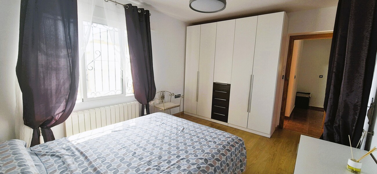 Дуплекс в Аликанте, Испания 6 спален, 136м2 №181166