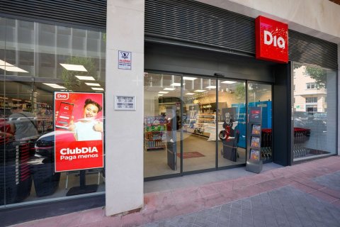 Retail store in Sant Marti, Barcelona, Spain 561 sq.m. No. 155119
