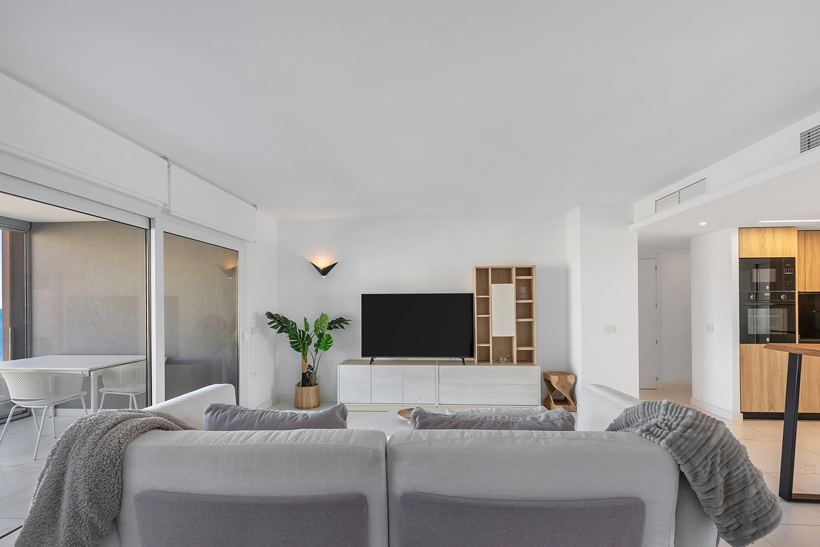 Huoneisto Punta Prima, Alicante, Espanja 2 makuuhuonetta, 122 m2 No. 154505