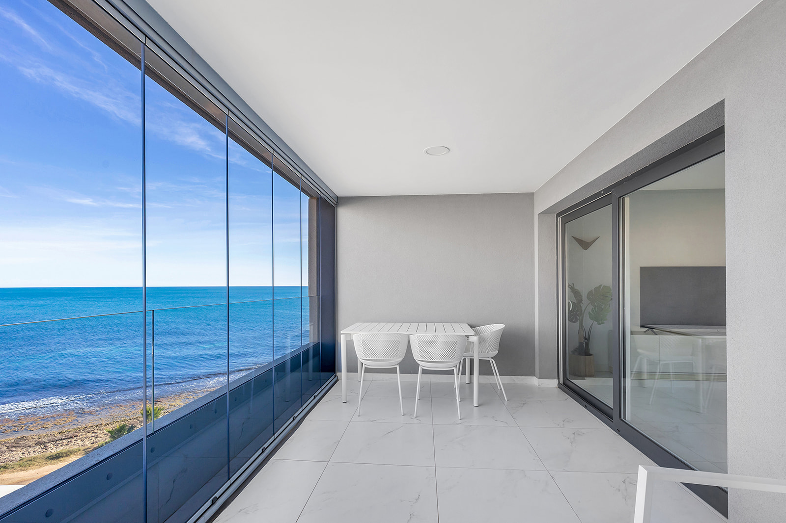Huoneisto Punta Prima, Alicante, Espanja 2 makuuhuonetta, 122 m2 No. 154505