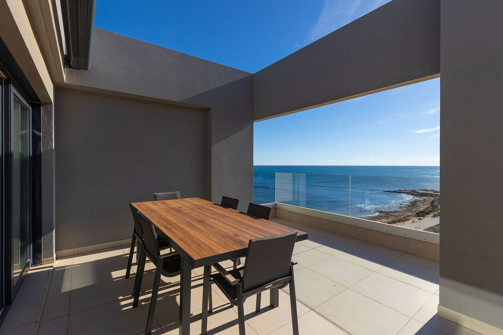 Apartment in Punta Prima, Alicante, Spain 3 bedrooms, 139 sq.m. No. 154504