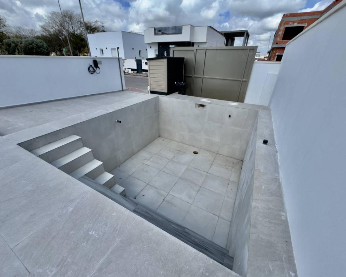 Villa in Daya Nueva, Alicante, Spain 3 bedrooms, 95 sq.m. No. 149010