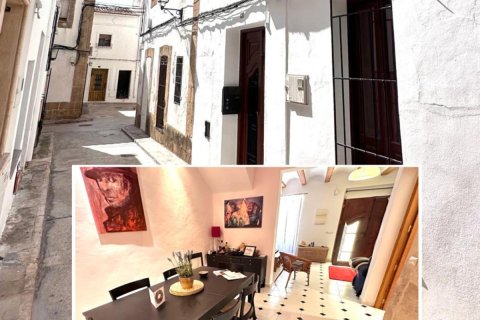 Townhouse in Javea, Alicante, Spain 4 bedrooms, 230 sq.m. No. 149006