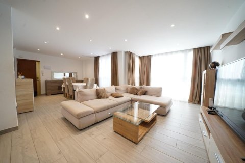 Apartment à Alicante, Espagne 3 chambres, 130 m2 No. 179787