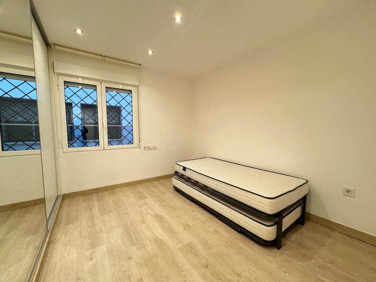 Wohnung in Alicante, Spanien 2 Schlafzimmer, 121 m2 Nr. 179786
