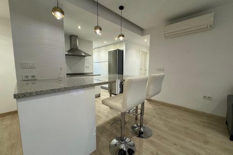 Appartamento a Alicante, Spagna 2 camere da letto, 121 mq. N° 179786