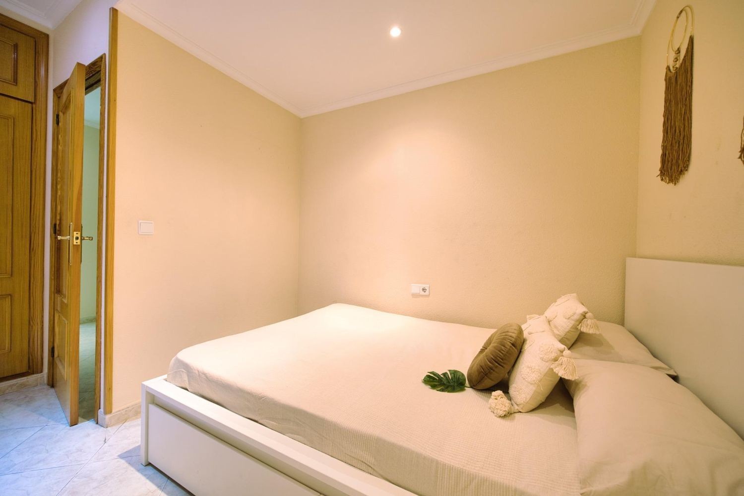 Apartment in Alicante, Spain 3 bedrooms, 132 sq.m. No. 179783