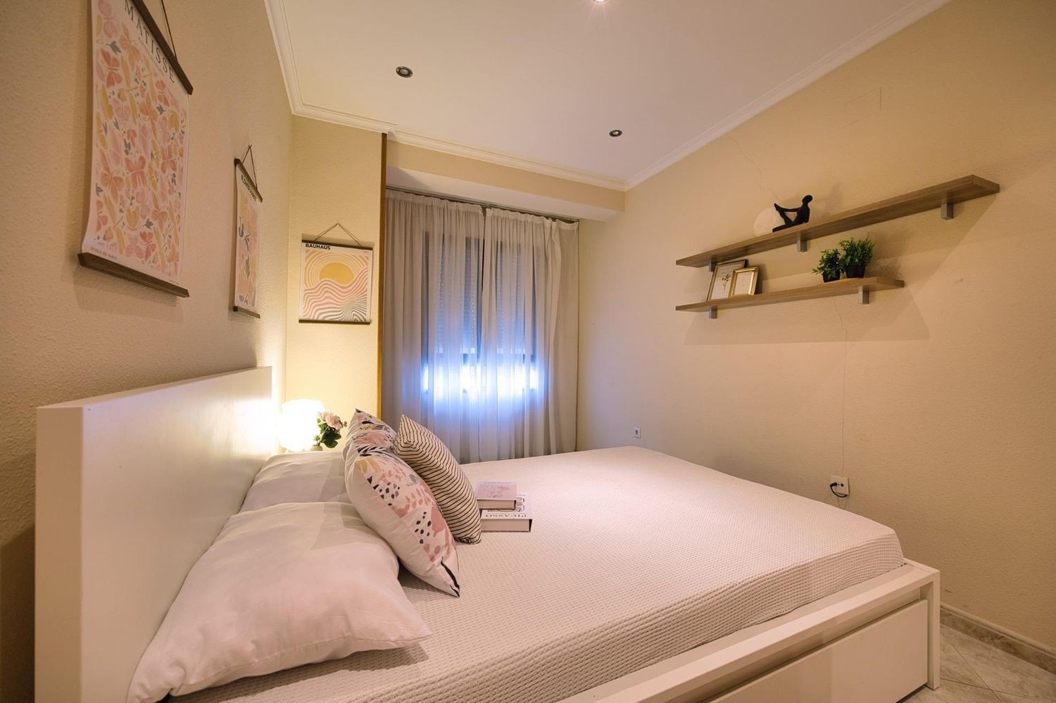 Apartment in Alicante, Spain 3 bedrooms, 132 sq.m. No. 179783