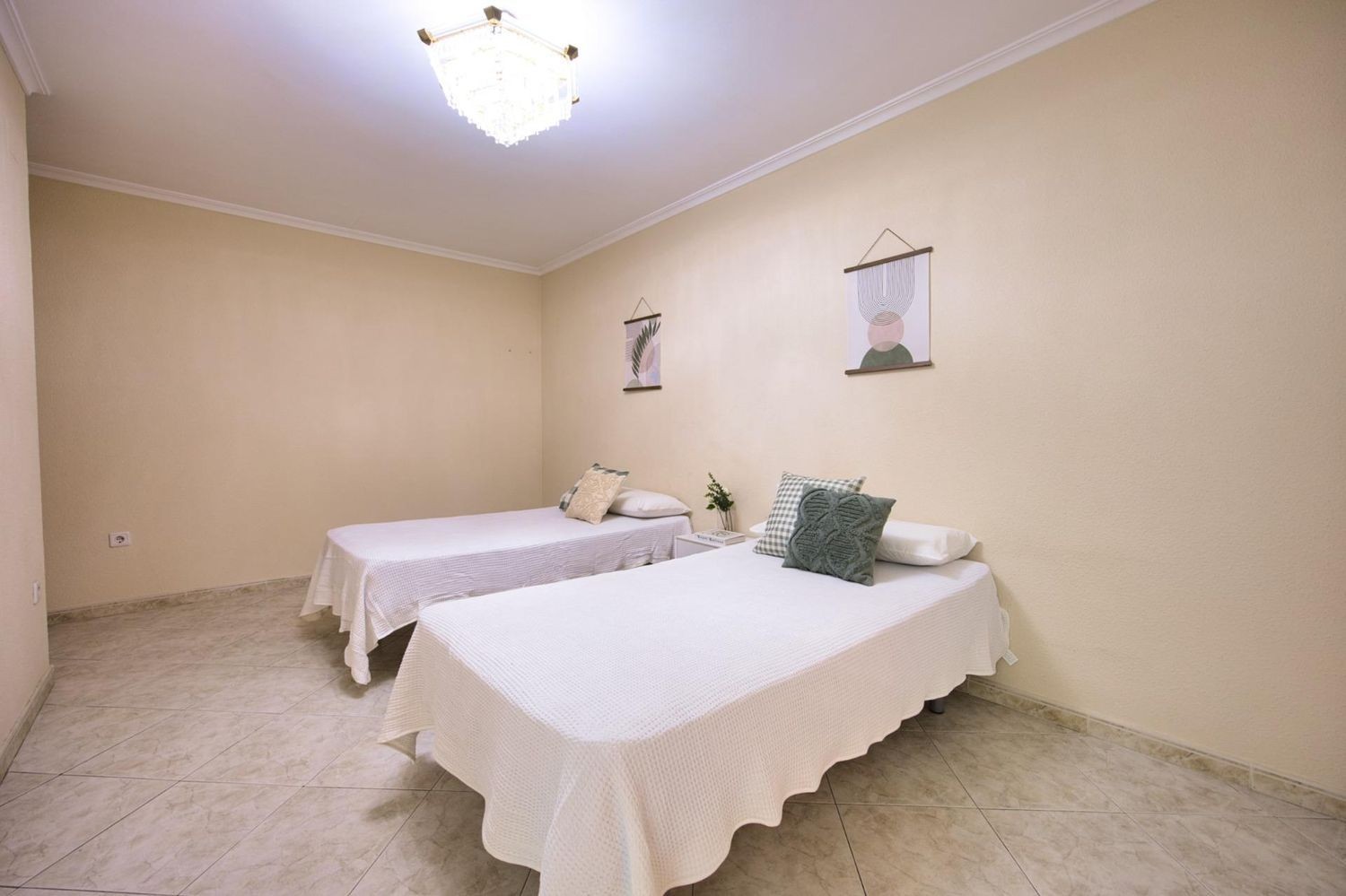 Apartment in Alicante, Spain 3 bedrooms, 132 sq.m. No. 179783