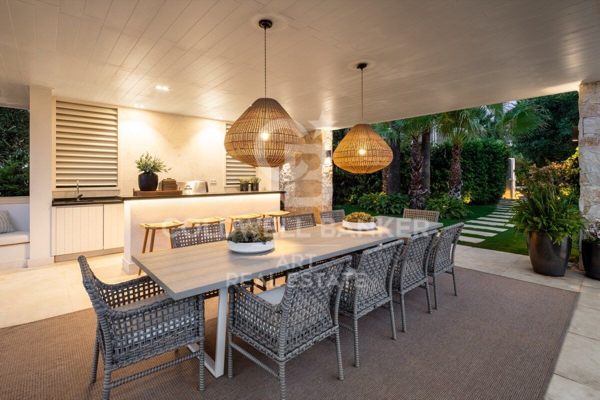 Villa in Marbella, Malaga, Spain 7 bedrooms, 1636 sq.m. No. 158485